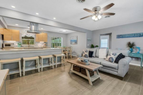 Dolphin Oasis - Monthly Vacation Rental Home
